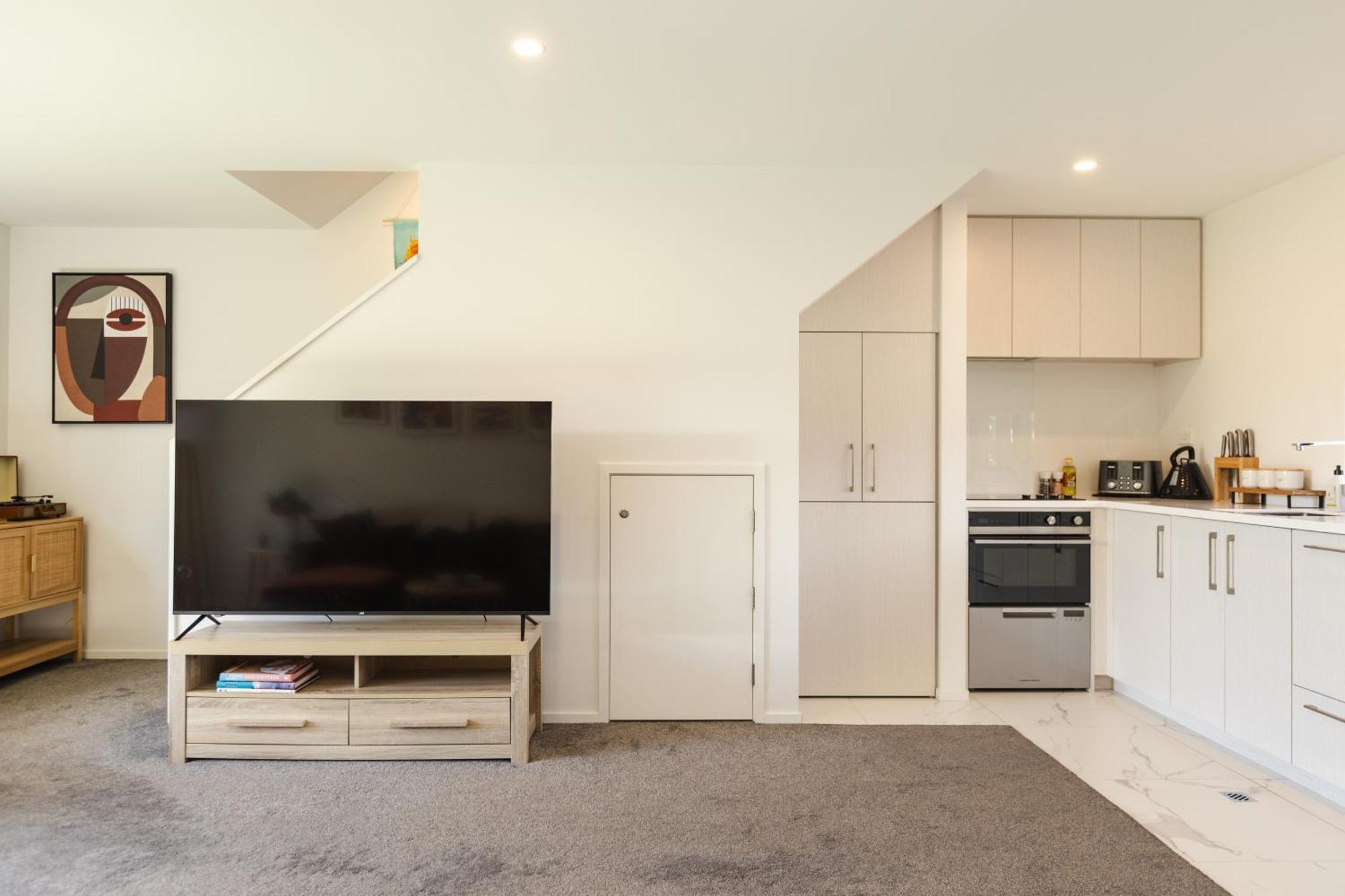 Modern 2 Bedroom By Hagley Park ไครสต์เชิร์ช ภายนอก รูปภาพ